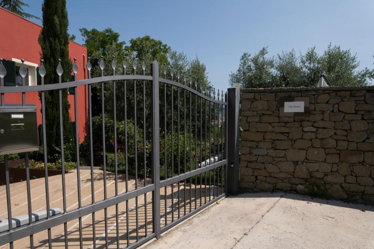 Villa Silvana - Apt Giulia & Michela With Terrace & Parking Perugia Luaran gambar